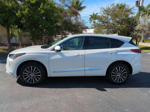Platinum White Pearl 2026 Acura RDX Advance Package