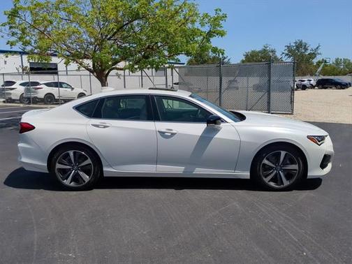2025 Acura TLX Technology