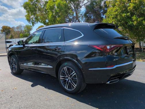 Majestic Black Pearl 2026 Acura MDX Advance Package