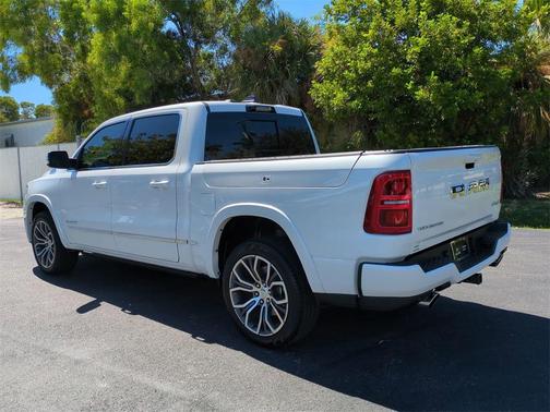 2025 RAM 1500 ST