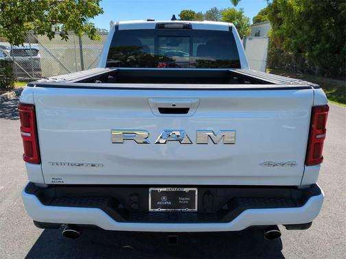 2025 RAM 1500 ST
