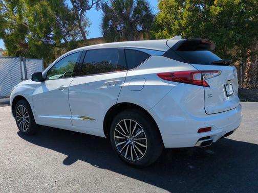 Platinum White Pearl 2026 Acura RDX Advance Package