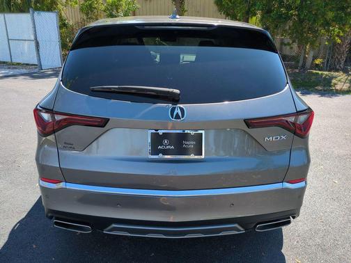Liquid Carbon Metallic 2025 Acura MDX Technology Package