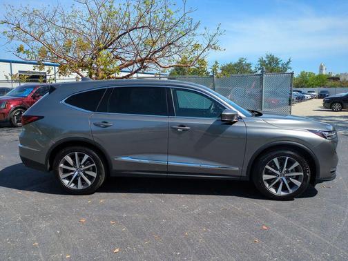 Liquid Carbon Metallic 2025 Acura MDX Technology Package