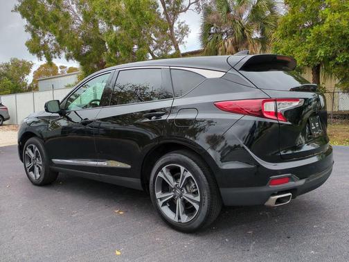 Majestic Black Pearl 2023 Acura RDX Advance Package