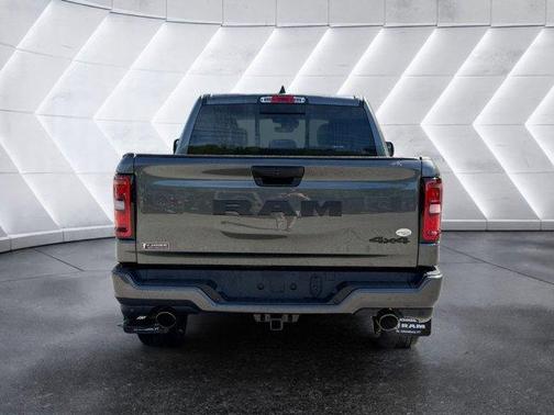 Granite Crystal Clearcoat Metallic 2026 RAM 1500 Express
