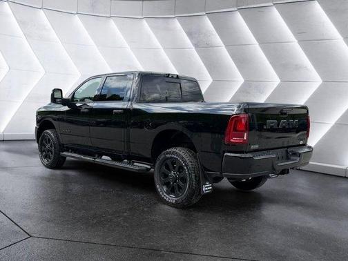 Diamond Black 2026 RAM 2500 Big Horn