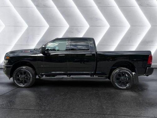 Diamond Black 2026 RAM 2500 Big Horn