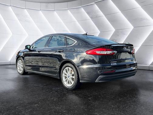 2020 Ford Fusion Energi Titanium