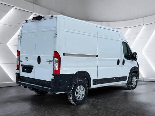 2026 RAM ProMaster 1500 Base