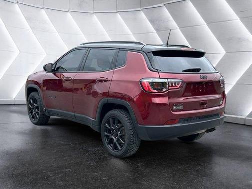 2022 Jeep Compass Altitude