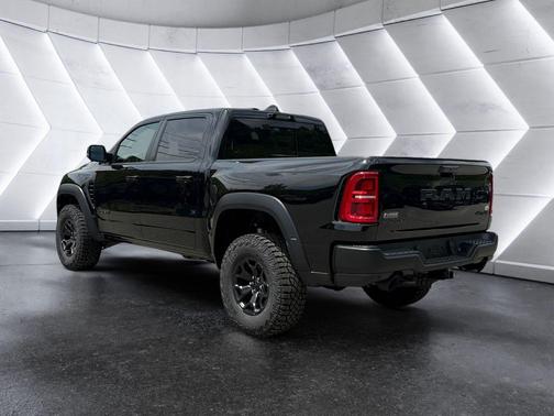 Diamond Black 2026 RAM 1500 RHO