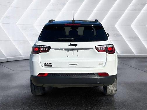 2023 Jeep Compass Altitude