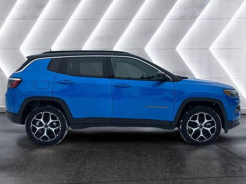 Hydro Blue Pearlcoat 2026 Jeep Compass Limited