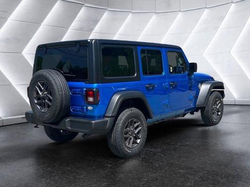 2025 Jeep Wrangler Sport RHD