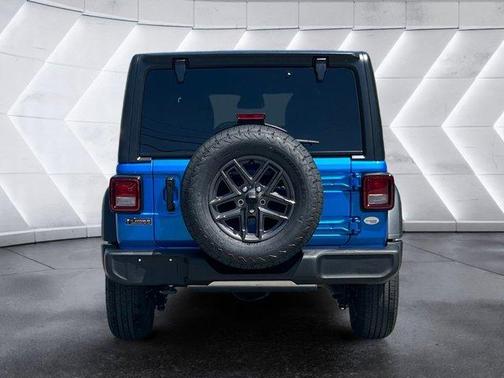 2025 Jeep Wrangler Sport RHD