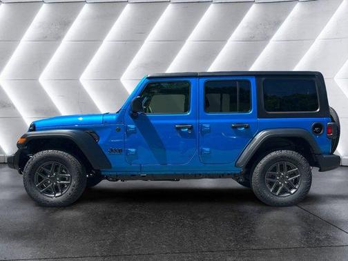 2025 Jeep Wrangler Sport RHD