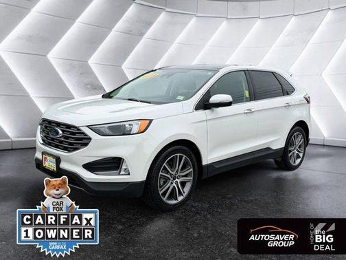 White Metallic 2024 Ford Edge Titanium