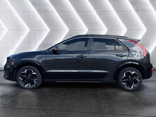 Graphite Gray 2023 Kia Niro EV Wave