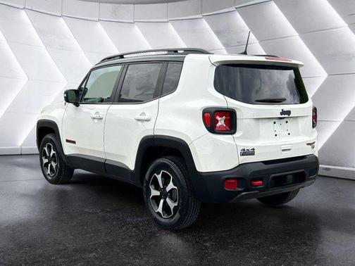 2021 Jeep Renegade Trailhawk
