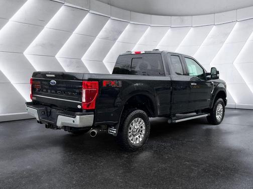 Agate Black Metallic 2020 Ford F-250 XLT