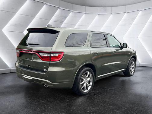 2026 Dodge Durango GT HEMI V8
