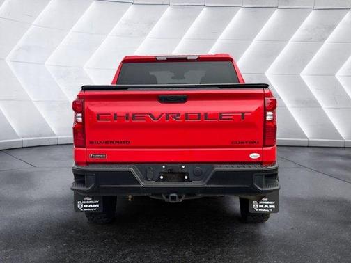 2022 Chevrolet Silverado 1500 Custom Trail Boss