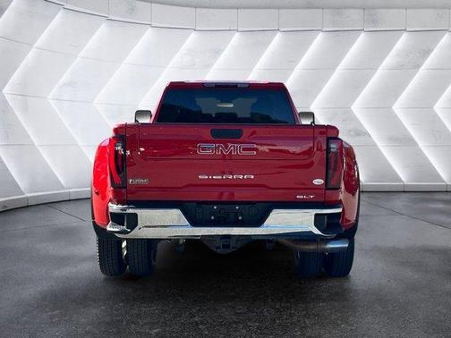 2024 GMC Sierra 3500 SLT