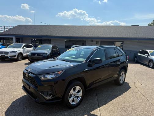 2020 Toyota RAV4 Hybrid LE