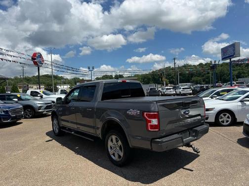 Gray 2018 Ford F-150 XLT