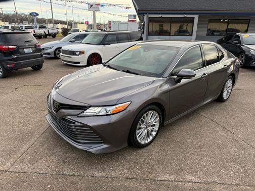2018 Toyota Camry XLE