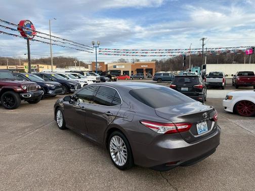 2018 Toyota Camry XLE