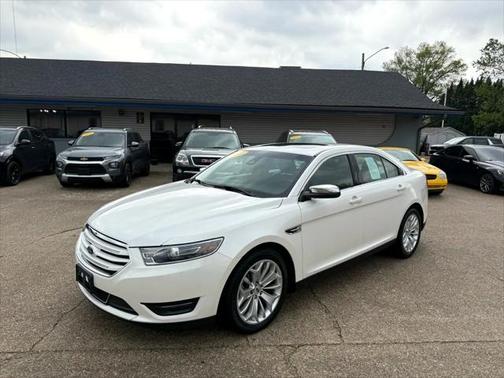 2018 Ford Taurus Limited
