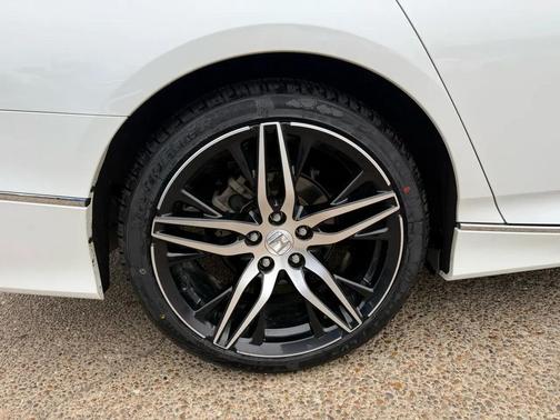 2021 Honda Accord Touring 2.0T