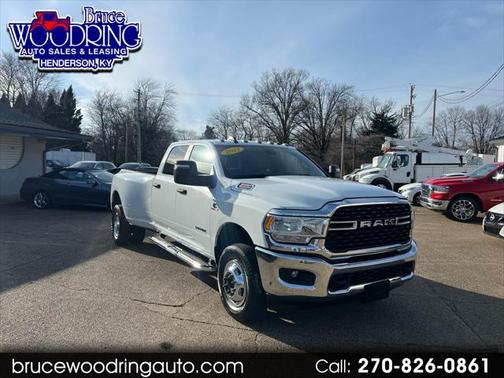 2023 RAM 3500 Big Horn Crew Cab 4x4 8' Box