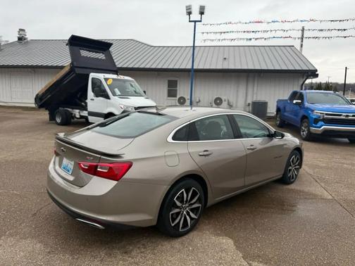 2024 Chevrolet Malibu FWD RS