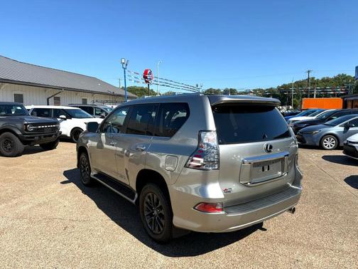 2023 Lexus GX 460 Premium