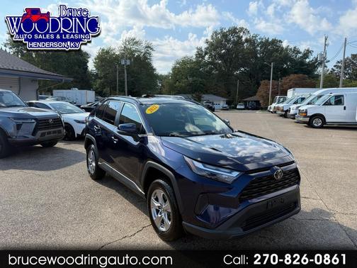 2022 Toyota RAV4 XLE