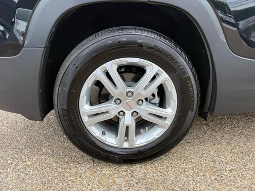 Ebony Twilight Metallic 2024 GMC Terrain SLE