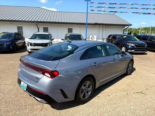 2024 Kia K5 LXS