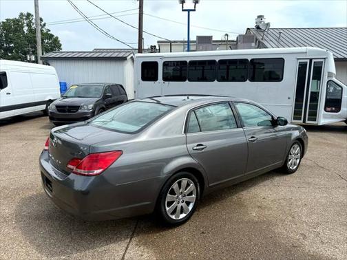 2007 Toyota Avalon XLS