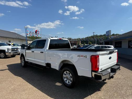 2024 Ford F-250 XLT