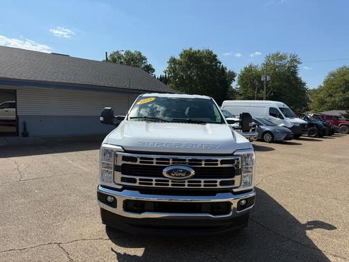 2024 Ford F-250 XLT
