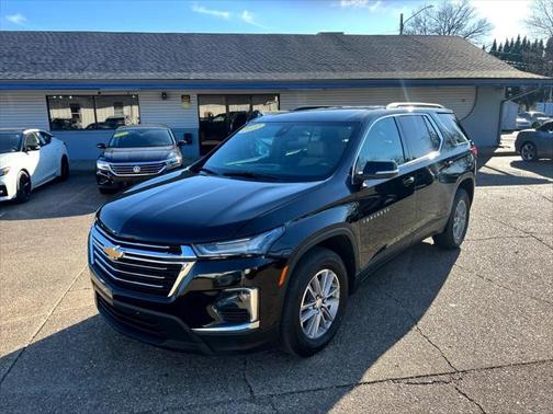 2022 Chevrolet Traverse LT Leather