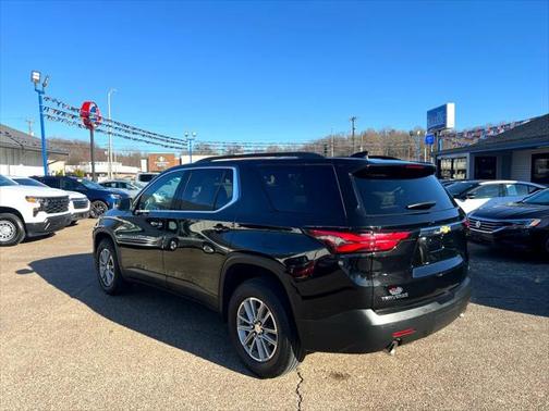 2022 Chevrolet Traverse LT Leather