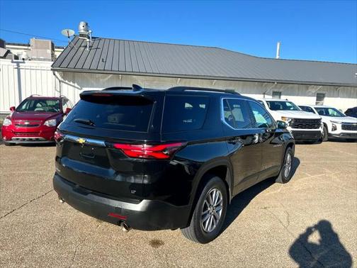 2022 Chevrolet Traverse LT Leather