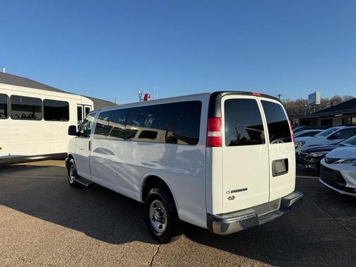 2019 Chevrolet Express 3500 LT