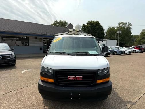 2023 GMC Savana 2500 Work Van