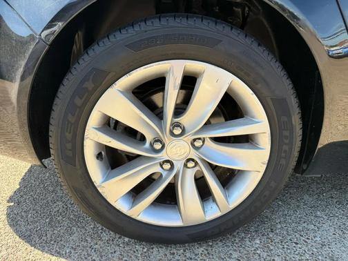 Black Onyx 2016 Buick Regal Turbo