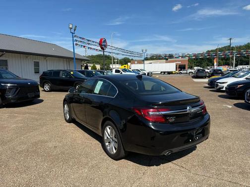 Black Onyx 2016 Buick Regal Turbo